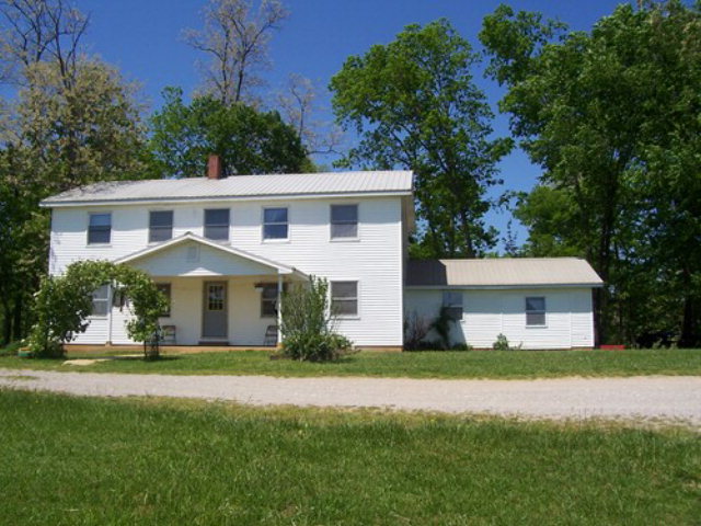 250 H. Davis Rd Hardyville, KY 42746