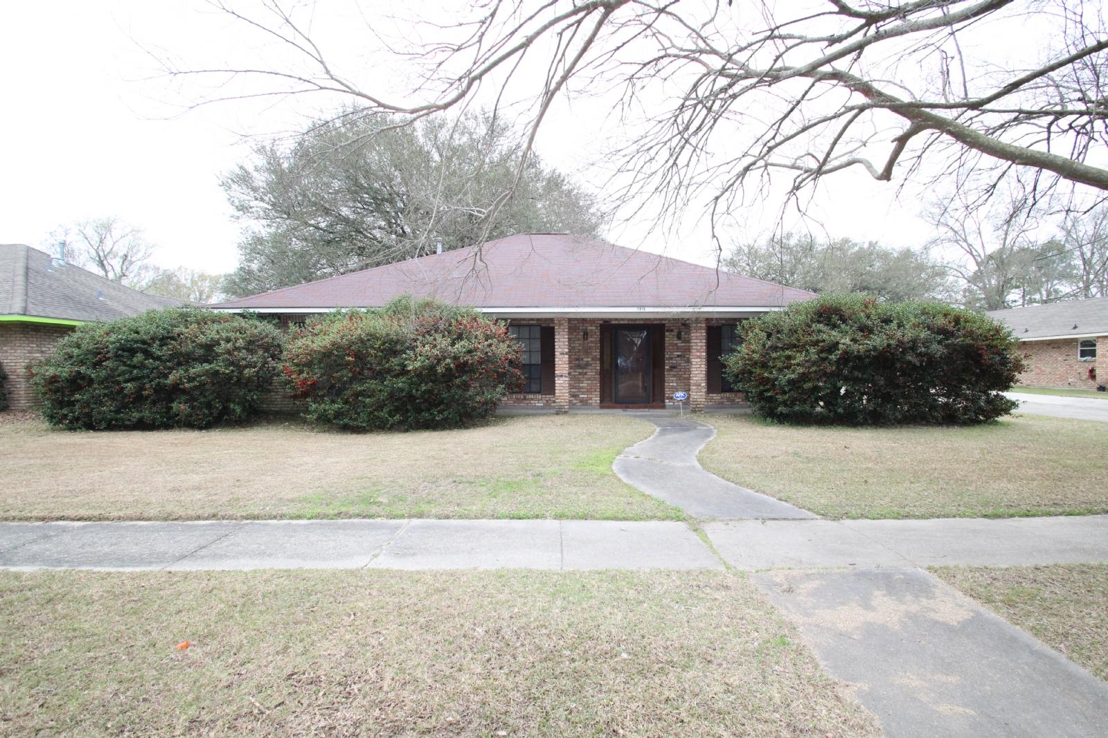 3915 Rocky Mountain Dr Baton Rouge, LA 70814