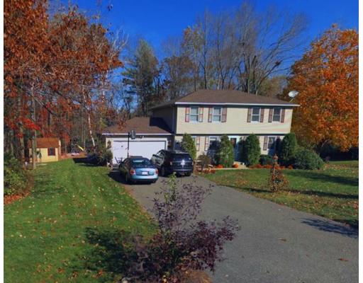 17 Oak Brook Dr East Longmeadow, MA 01028