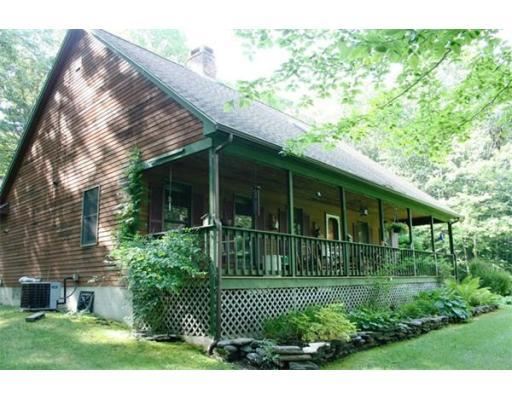 18 Julia Lane Granville, MA 01034
