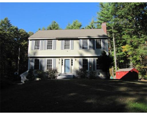 36 Boynton St Pepperell, MA 01463