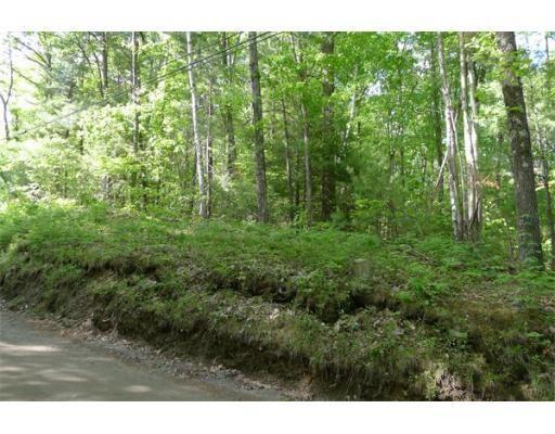 107 Jewett St Pepperell, MA 01463