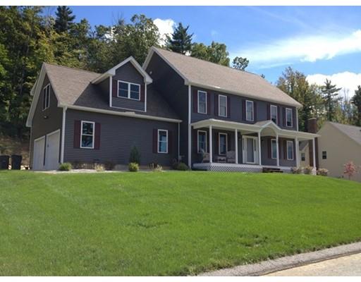 38 Draper Woods Rd Sturbridge, MA 01518