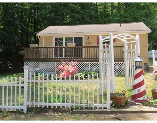 18 Pine Tree Dr Holland, MA 01521