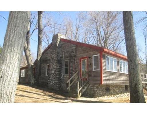 2 Peters Ave Rutland, MA 01543