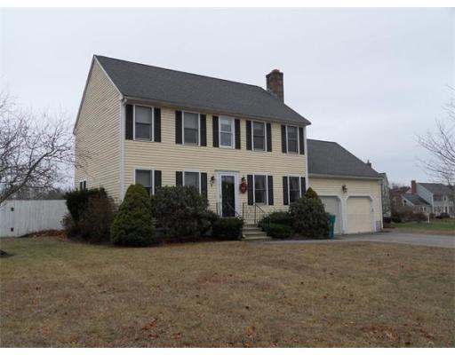 7 Josiah Dr Upton, MA 01568