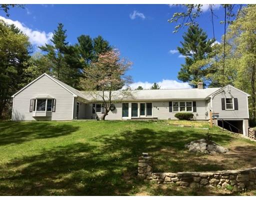 128 Henry St Uxbridge, MA 01569