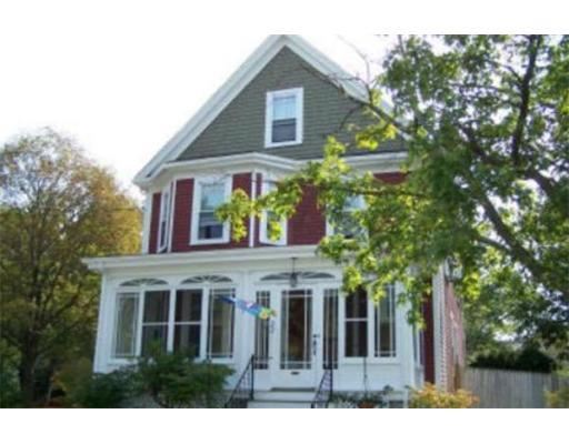 22 Mountain Ave Saugus, MA 01906