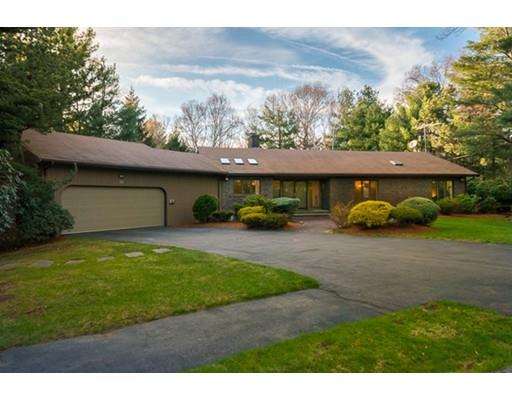 19 Timberhill Lane Lynnfield, MA 01940