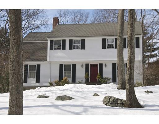 11 Pond Street Dover, MA 02030