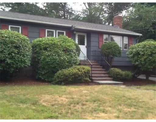 16 Mcdonnell Dr Randolph, MA 02368