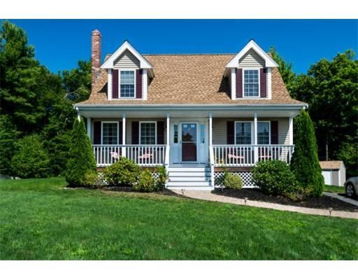 67 Tyashk St Taunton, MA 02718