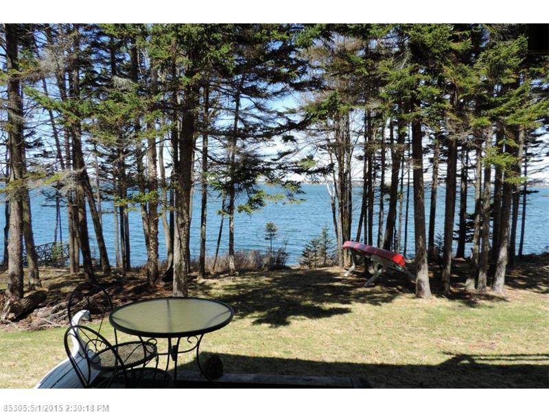 26 Elden Point Rd Harpswell, ME 04003