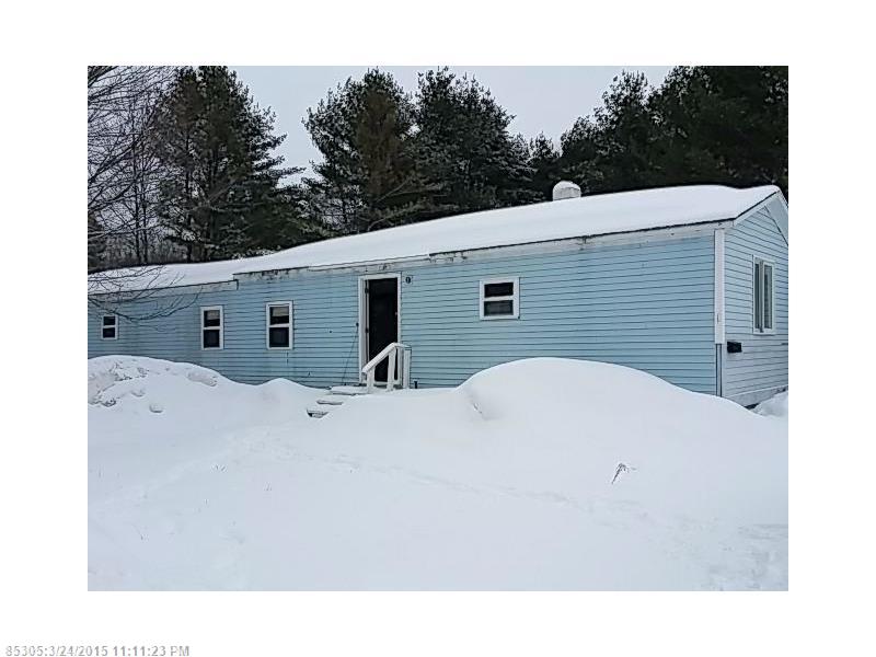 61 Nichols St Madison, ME 04950