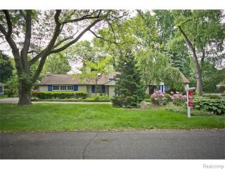 4135 Orchard Way Bloomfield Hills, MI 48301