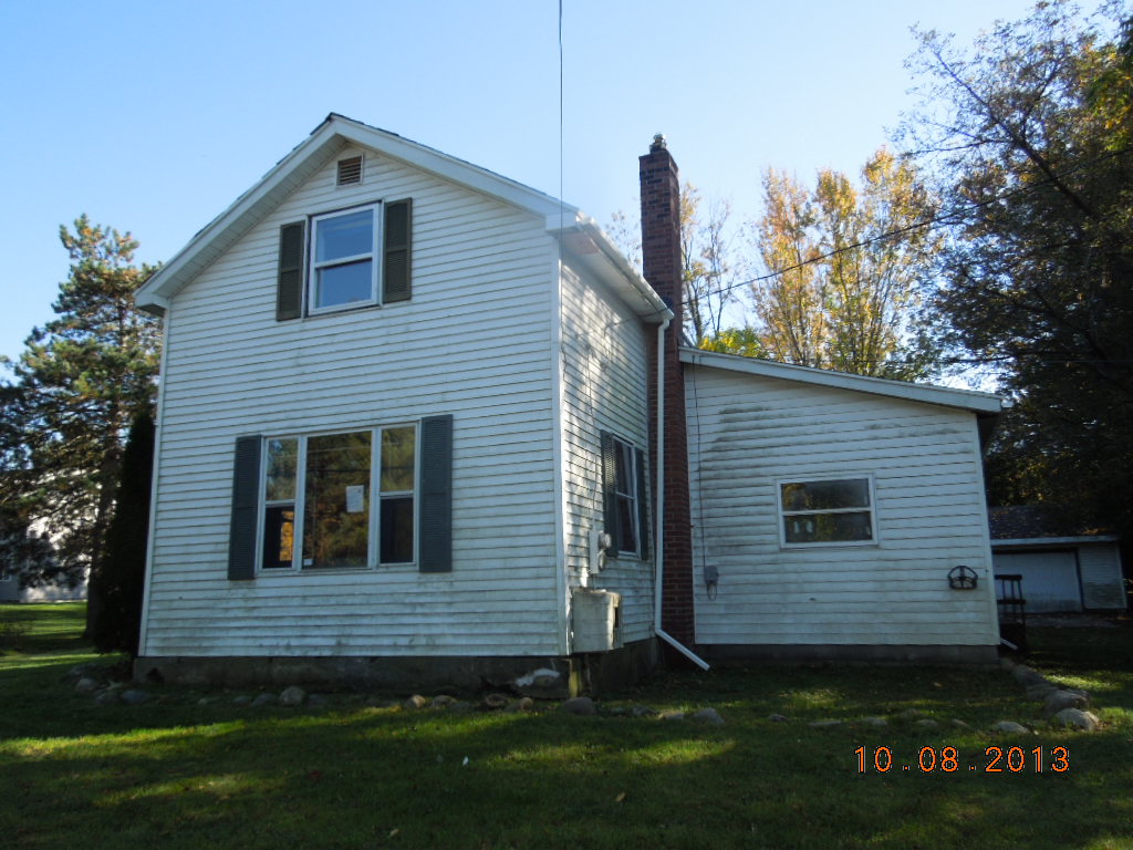 623 E Race Street Leslie, Mi, 49251 Ingham County Leslie, MI 49251