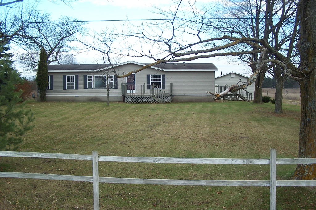 21900 22 Mile Road Paris, Mi, 49338 Mecosta County Paris, MI 49338
