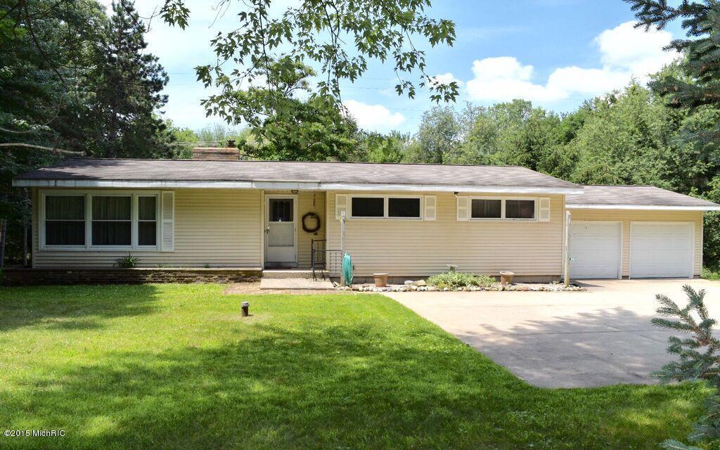 7409 Blakely Dr NE Rockford, MI 49341