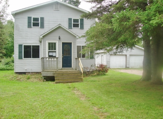 9711 W Crawford St Brimley, Mi, 49715 Chippewa County Brimley, MI 49715