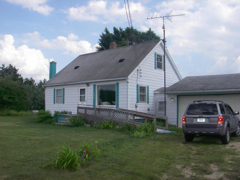 3497 W County Rd 612 Frederic, MI 49733