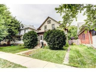 823 Armstrong Ave Saint Paul, MN 55102