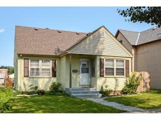 885 Rose Ave E Saint Paul, MN 55106