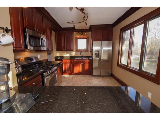 249 Wheelock Pkwy W Saint Paul, MN 55117