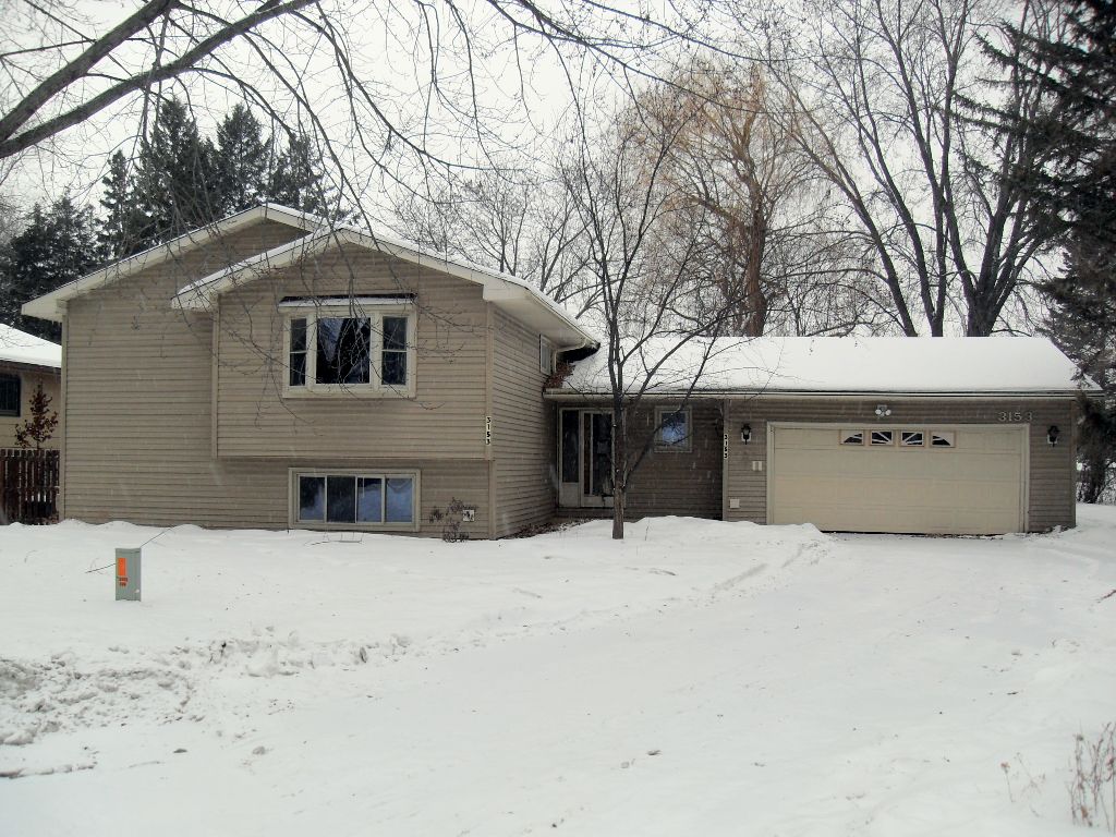 3153 Jurdy Ct N Eagan, Mn, 55121 Dakota County Saint Paul, MN 55121