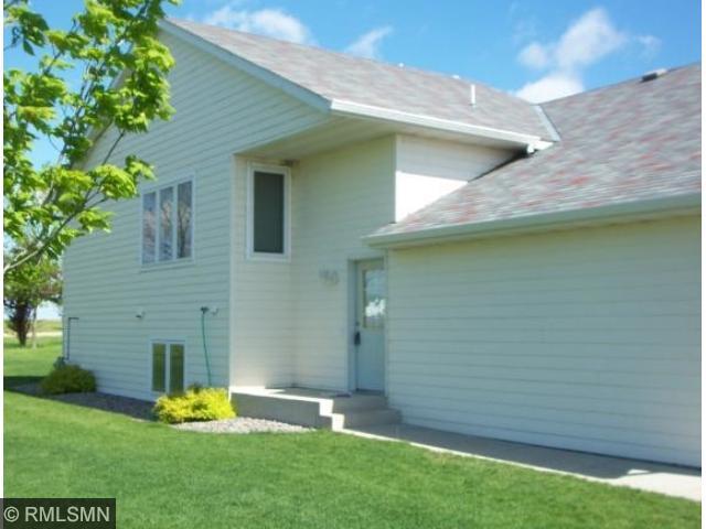 1047 Prairie View Drive SW Hutchinson, MN 55350