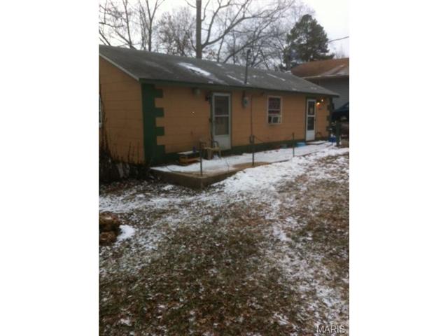 12033 Ware Lake Road Dittmer, MO 63023