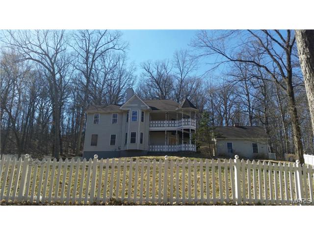 19122 Deep Woods Dr. Glencoe, MO 63038