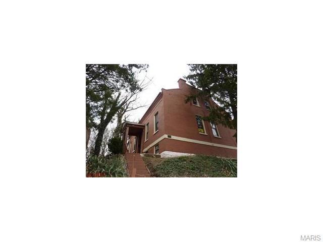 3158 Oregon Ave Saint Louis, MO 63118