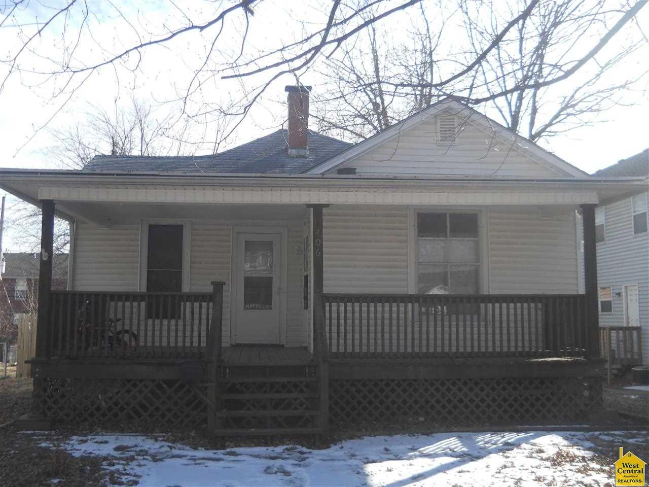 406 Grover St Warrensburg, MO 64093