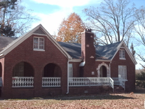 1264 Highway 8 East Houston, MS 38851