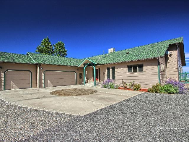 65 Clark Creek Loop Clancy, MT 59634