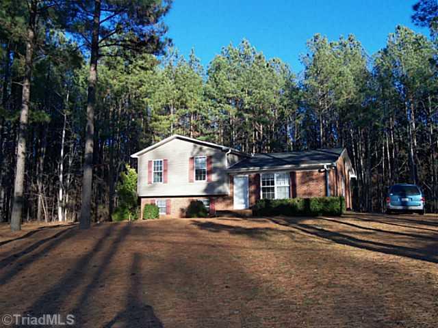 2935 Rockcrusher Rd Lexington, NC 27292