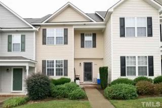 404 Whitehall Ct Clayton, NC 27520