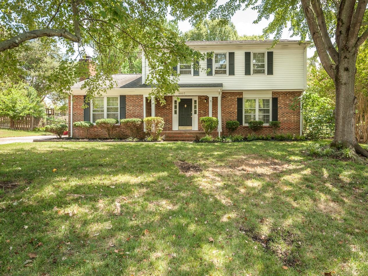 8807 Kirchenbaum Dr Charlotte, NC 28210