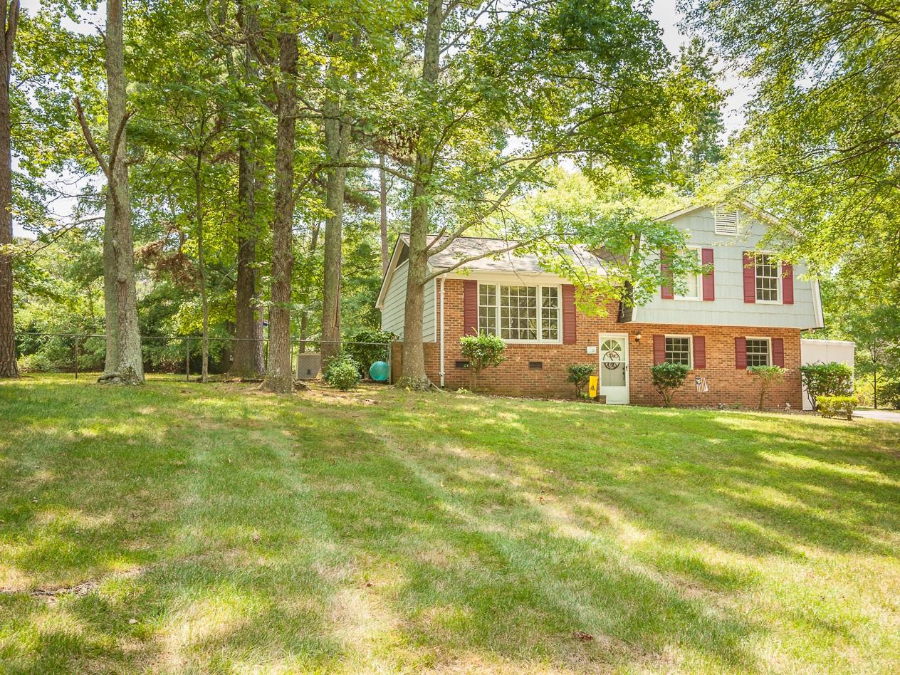 1800 Tartan Ct Charlotte, NC 28212