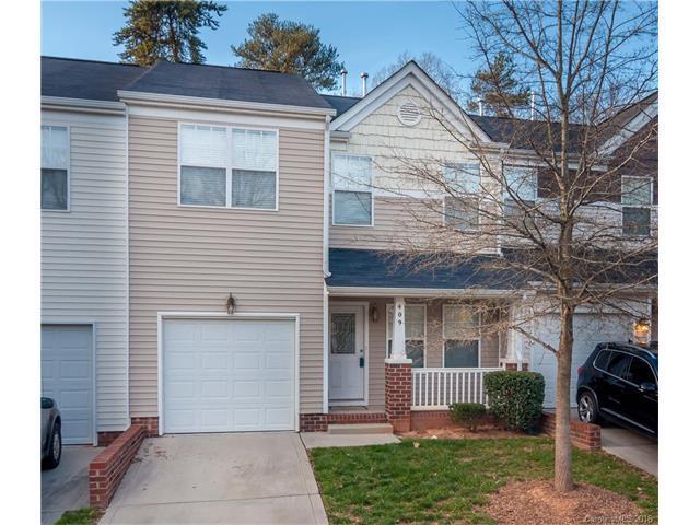 409 Doughton Ln Charlotte, NC 28217