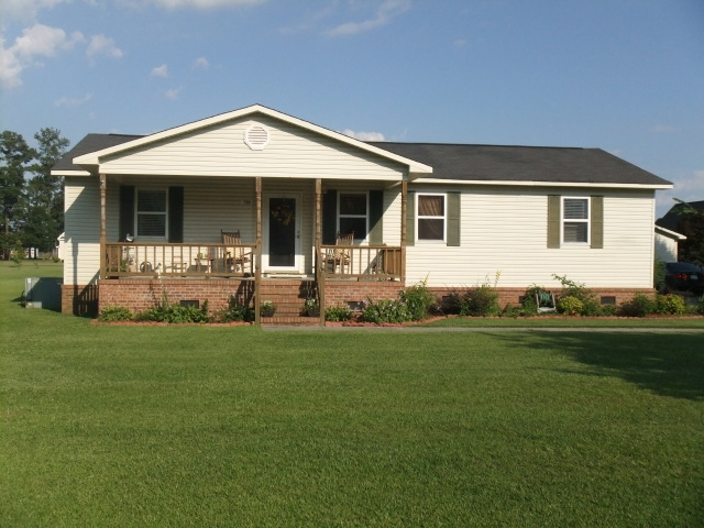 723 Brookfield Dr Pembroke, NC 28372