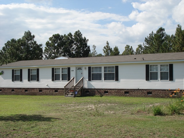 5046 Buckhorn Dr. Hookerton, NC 28538