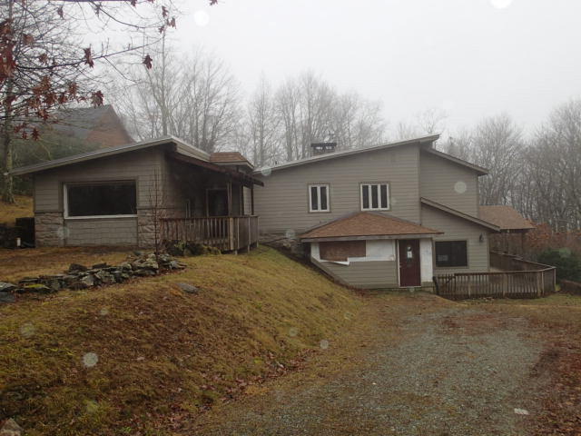 511 Klonteska Dr Banner Elk, NC 28604