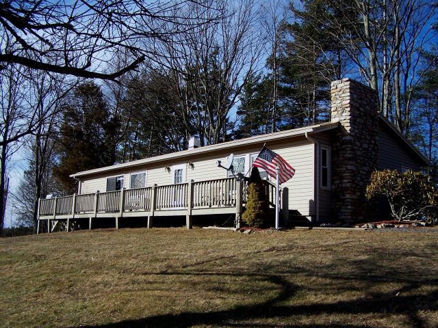 264 Frank Jones Lane Elk Park, NC 28622