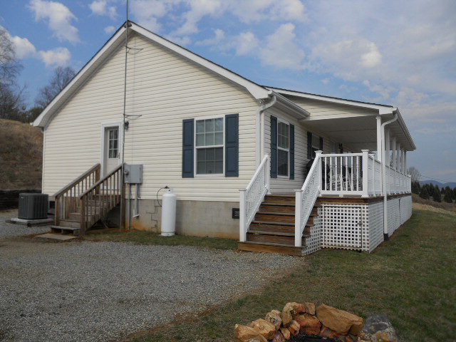 1501 Upper Cranberry Creek Road Laurel Springs, NC 28644