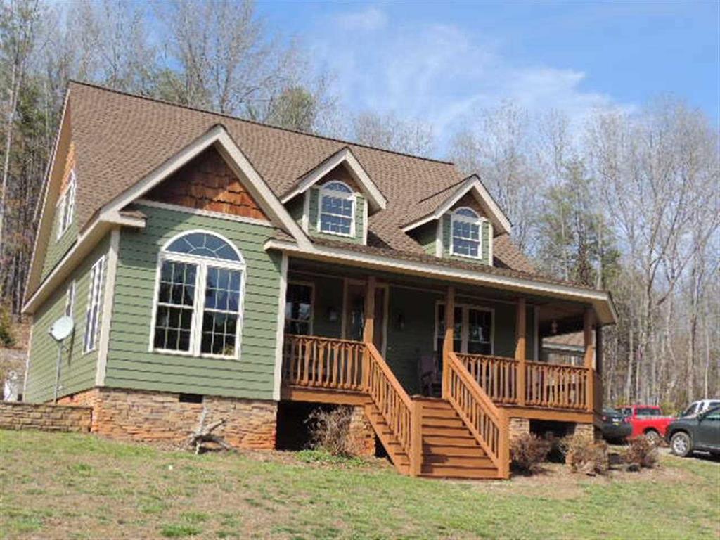 2011 Edgerton Rd Mill Spring, NC 28756