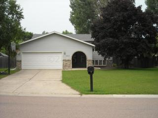 2313 18th Ave S Fargo, ND 58103