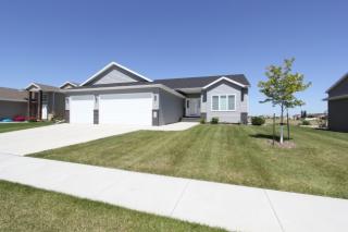 5467 47th Ave S Fargo, ND 58104
