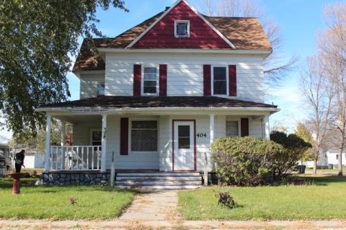 404 Eielson St Hatton, ND 58240