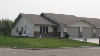 303 8th Ave SE #A Rugby, ND 58368